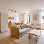 L\'Oasis L Central & Comfort L Shellter Rentals
