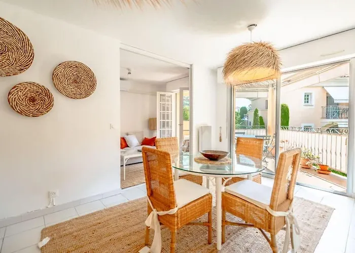Le St Anne - Pool & Balcony - Shellter-Rentals