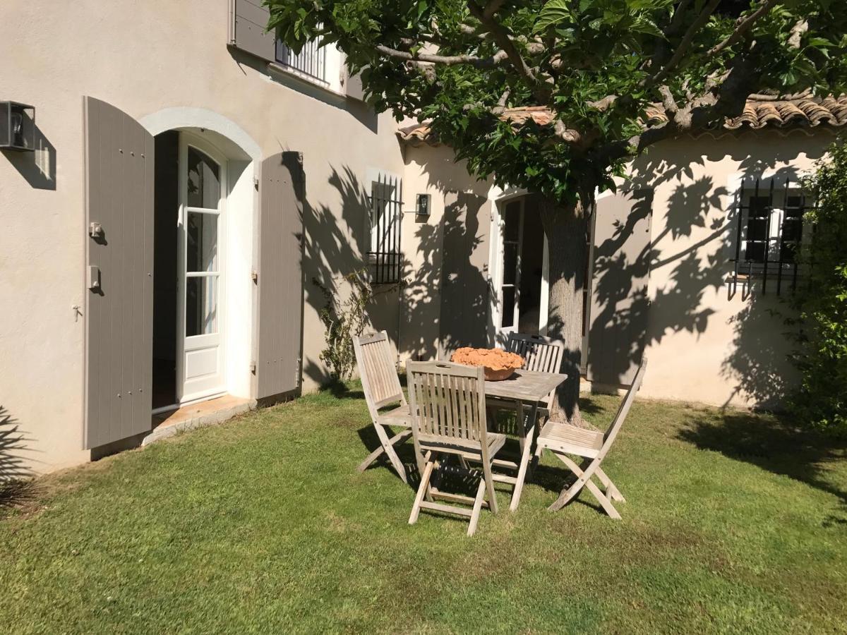 Les Salins - La Sassiere Couette-café Saint-Tropez