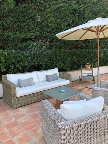 Couette-café Les Salins - La Sassiere Saint-Tropez