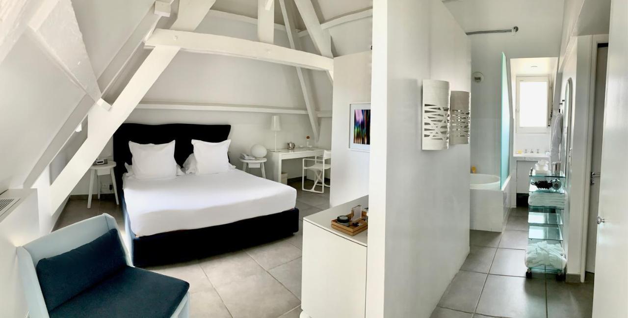 White 1921 Hotel