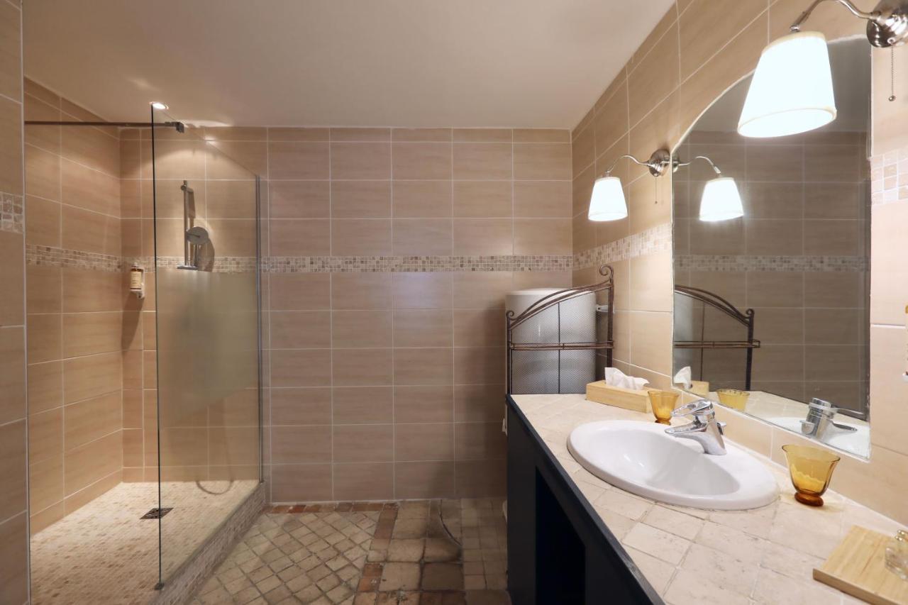 Les Canoubiers Luxe Et Serenite Au Coeur De Spacieuses Avec Jardin Enchanteur Guest house *