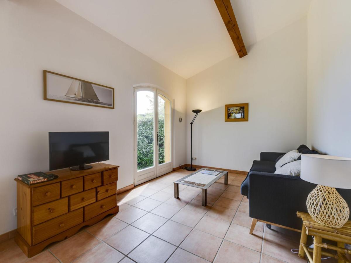 Parc De La Rouveraie By Interhome Saint-Tropez