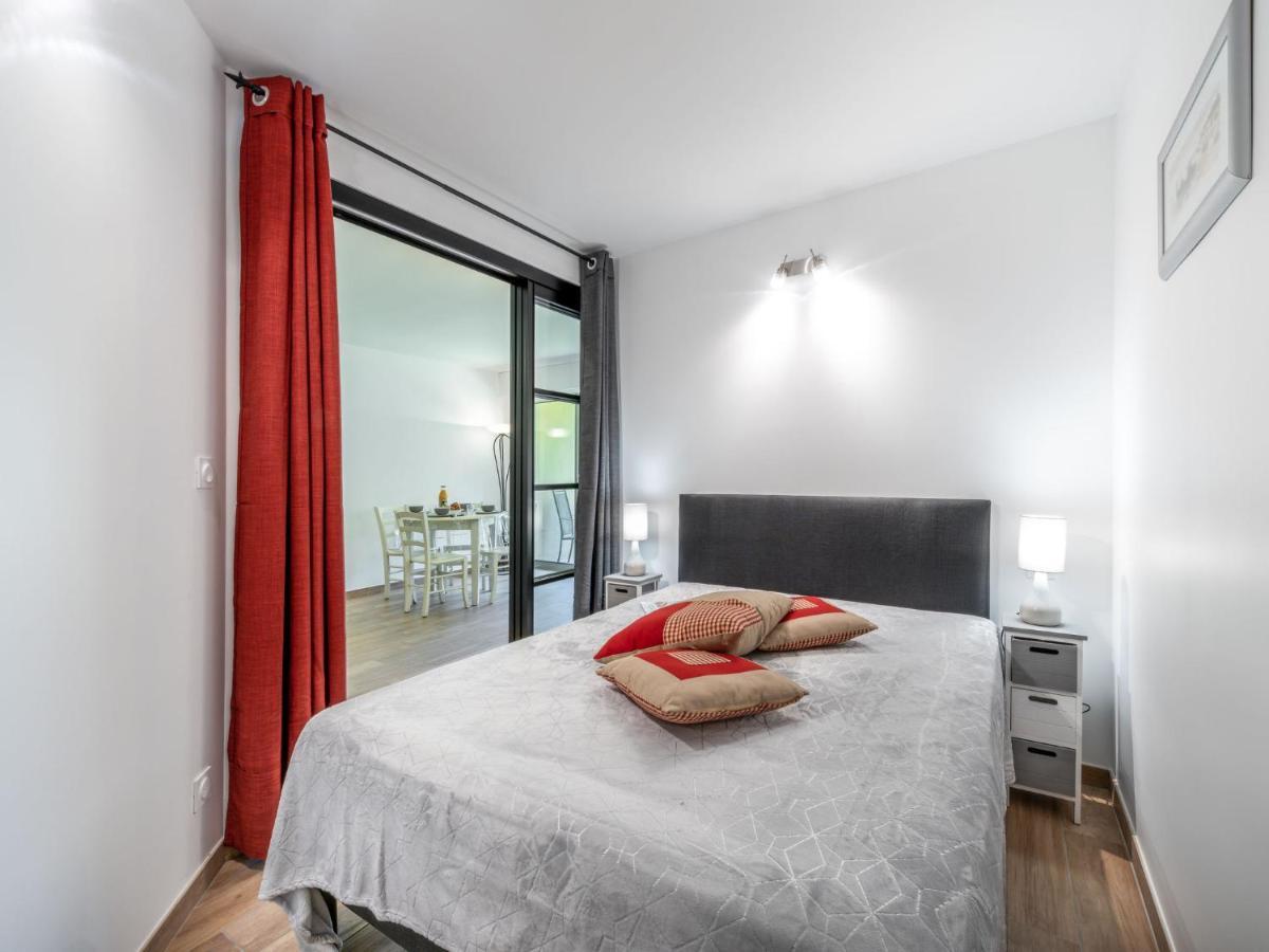 Caesar Domus-3 By Interhome Saint-Tropez