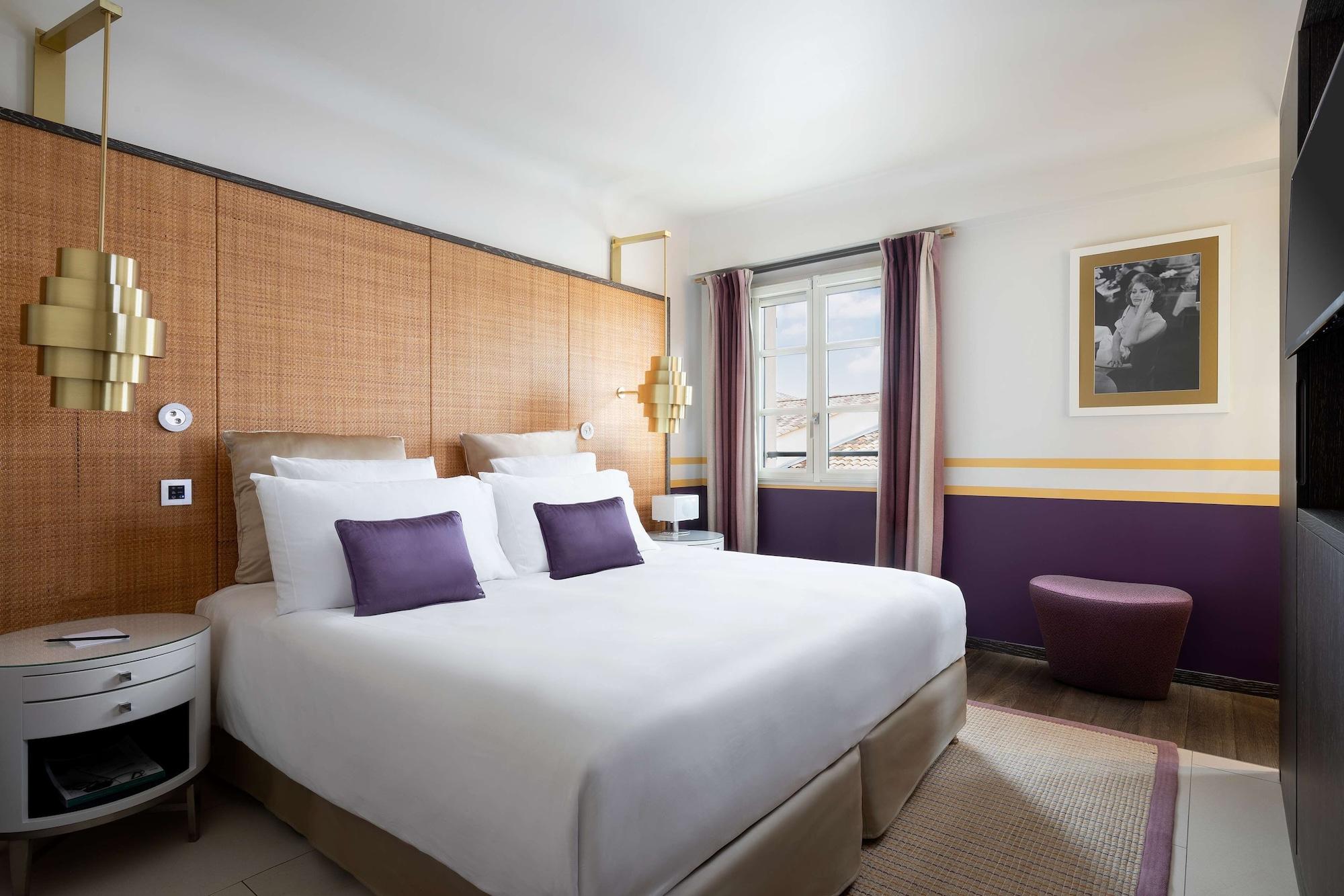 Hotel De Paris 5*
