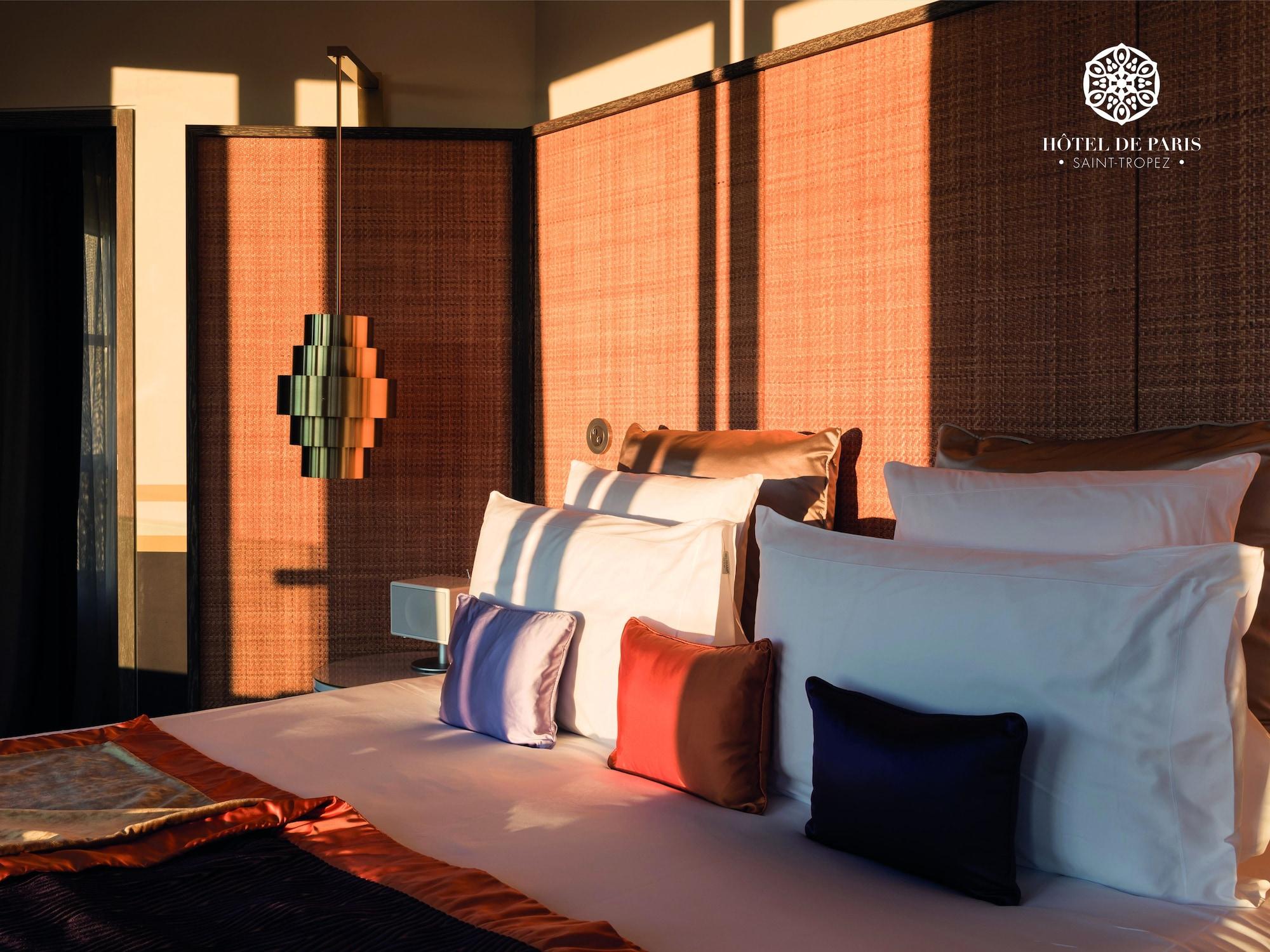 De Paris Hotel 5*