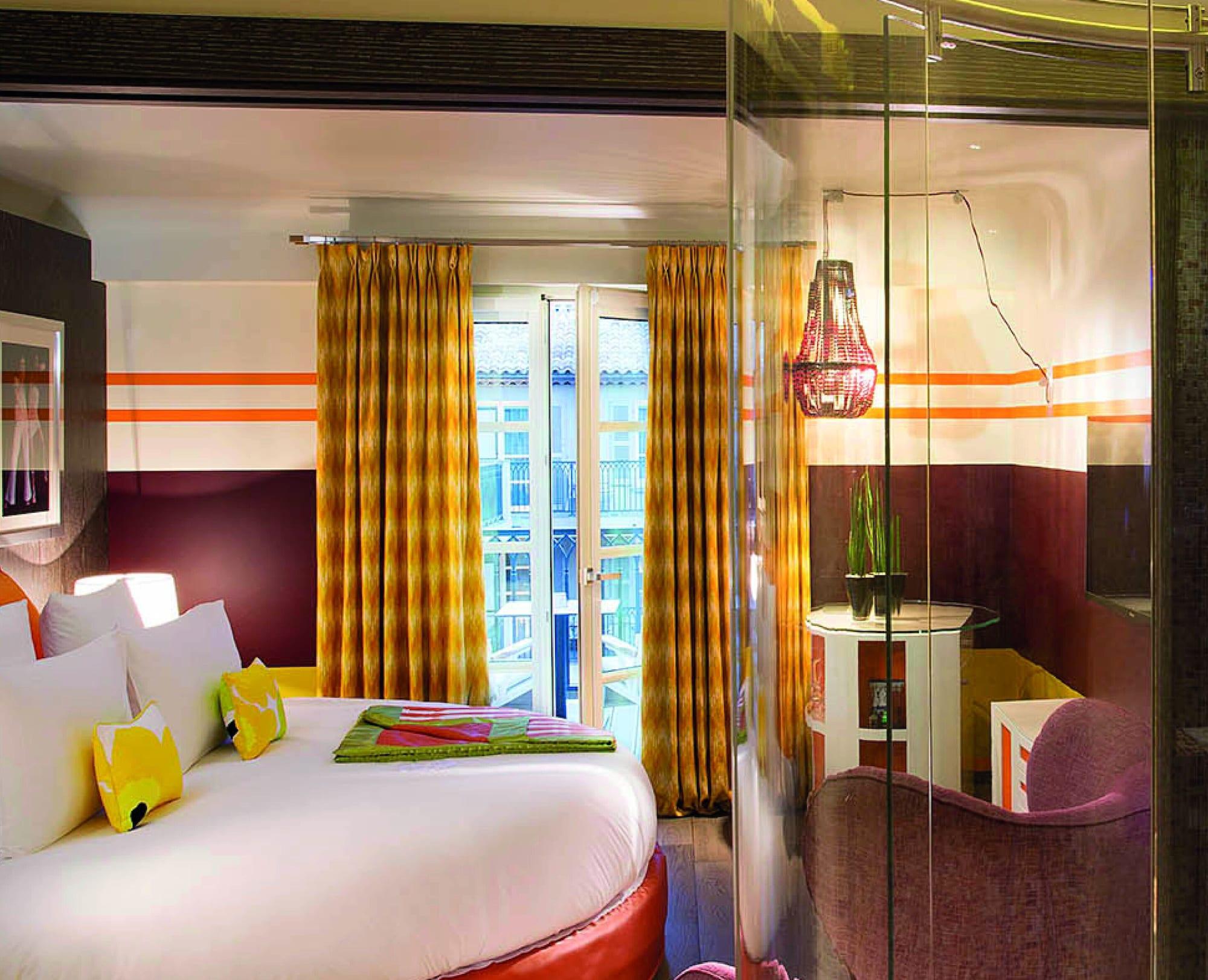 De Paris Hotel