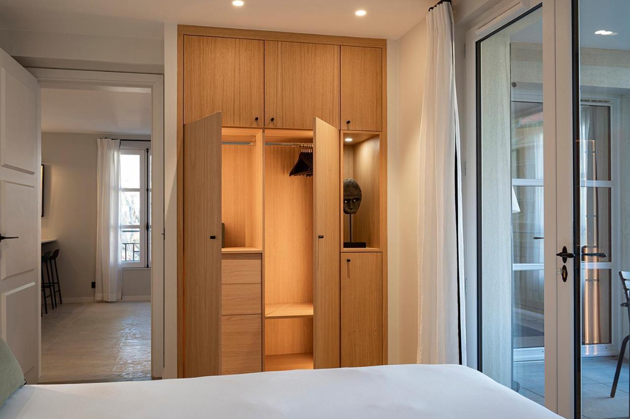 Kersell - De Standing Neuf Place Des Lices * Saint-Tropez