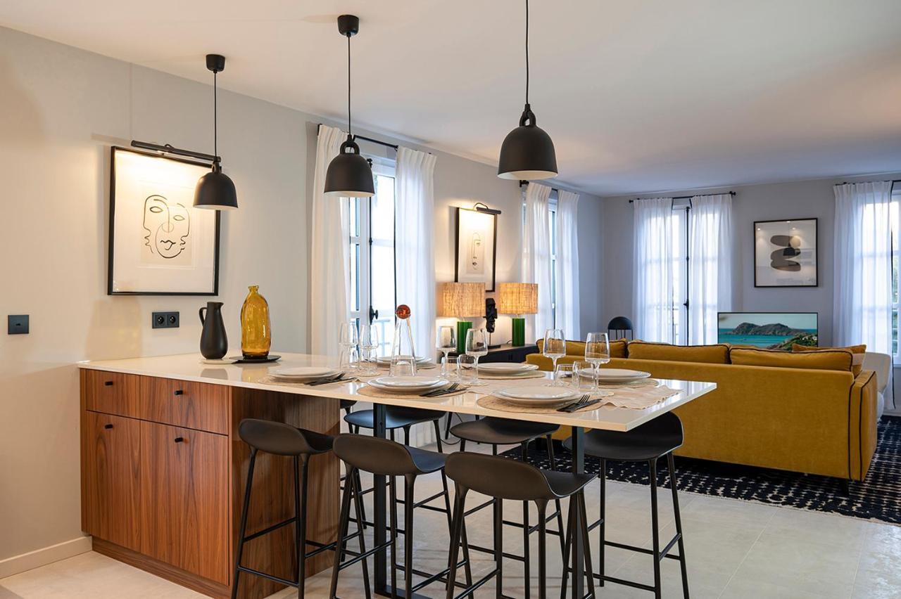 Apartment Kersell - De Standing Neuf Place Des Lices