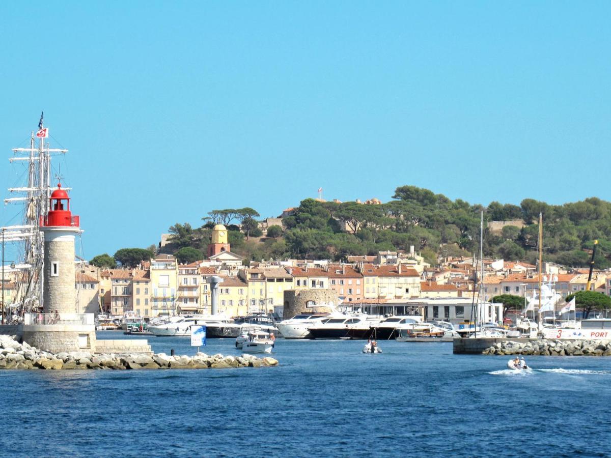 Apartment Les Carles By Interhome Saint-Tropez