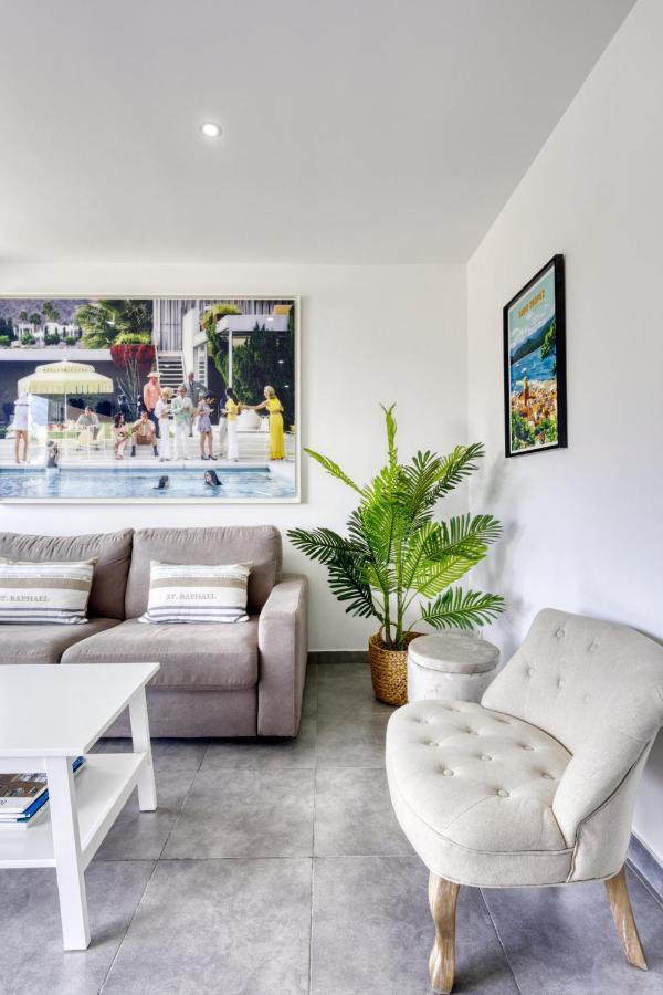 Apartment 3 With Sea View Terraces In Peace *