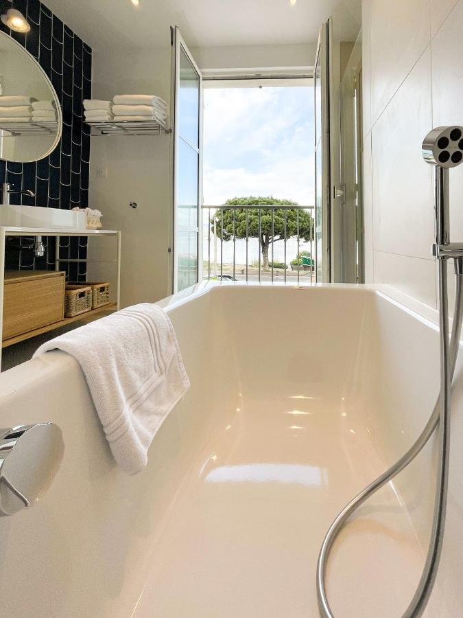 Le Mouillage Hotel 4*