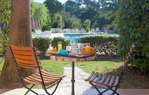 Hotel La Garbine 4*