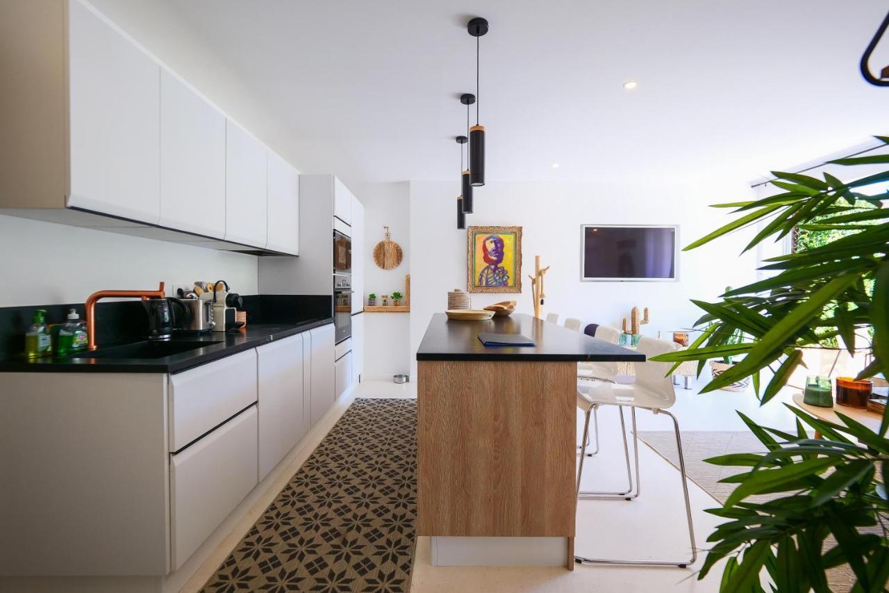 Apartment Private Rooftop St Tropez Saint-Tropez