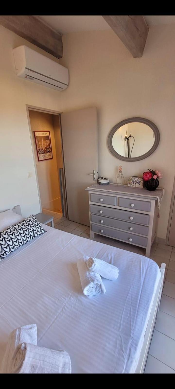 Island Of Calm With Sea View Apartment