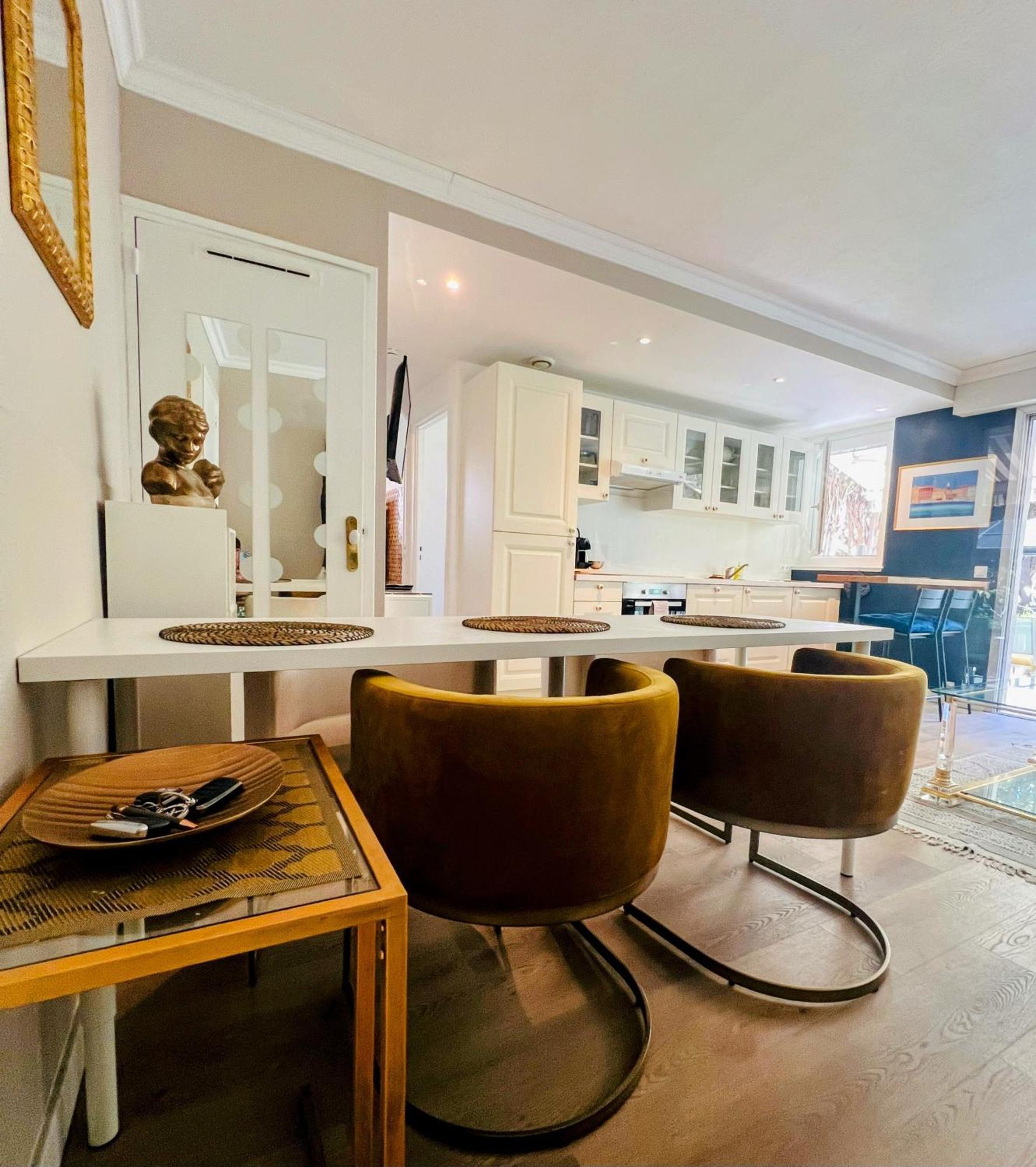 Apartment Superbe Avec Terrasse Jardin Et Parking Prive *