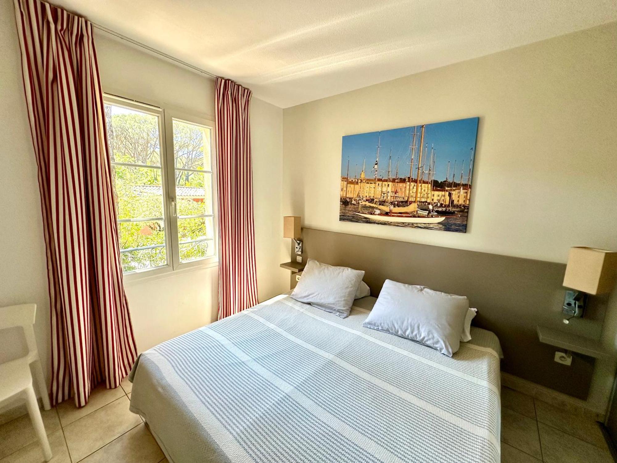 Superbe En Résidence Avec Piscine Saint-Tropez
