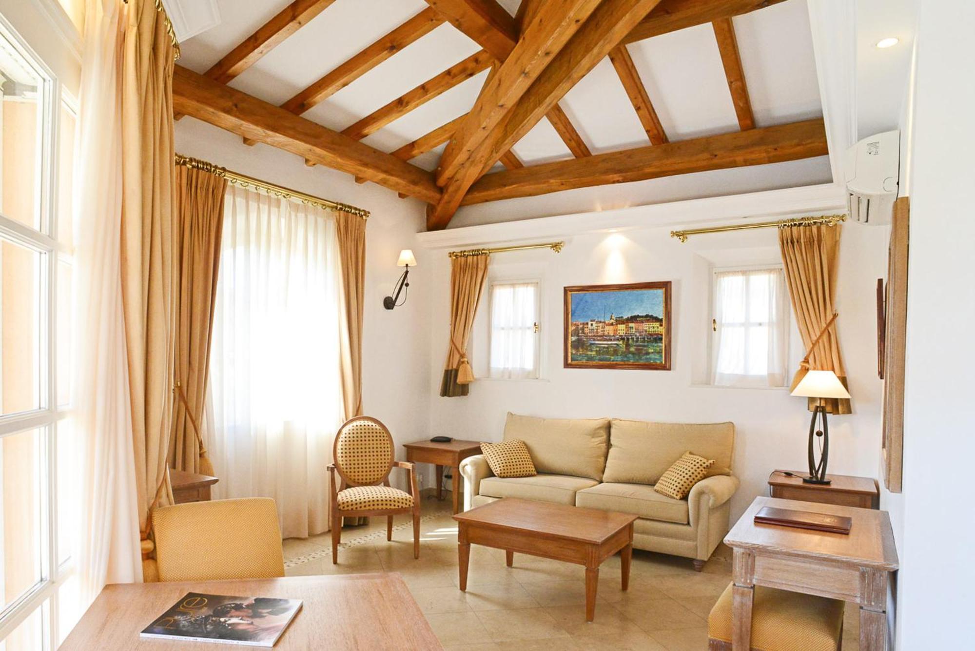 Domaine De L'astragale Hotel Gassin