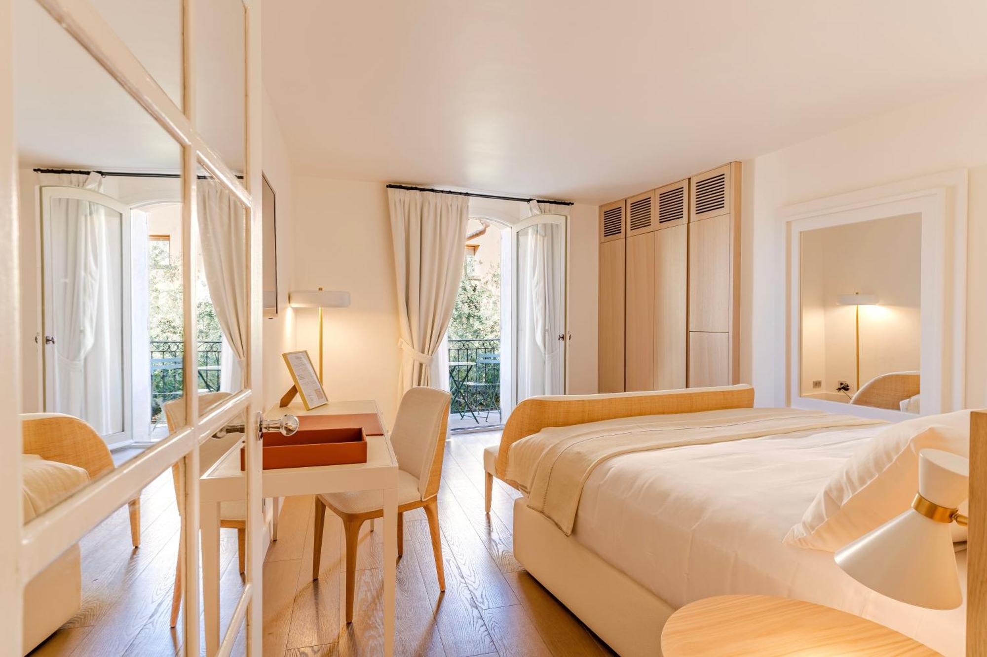 Aparthotel By Le Yaca