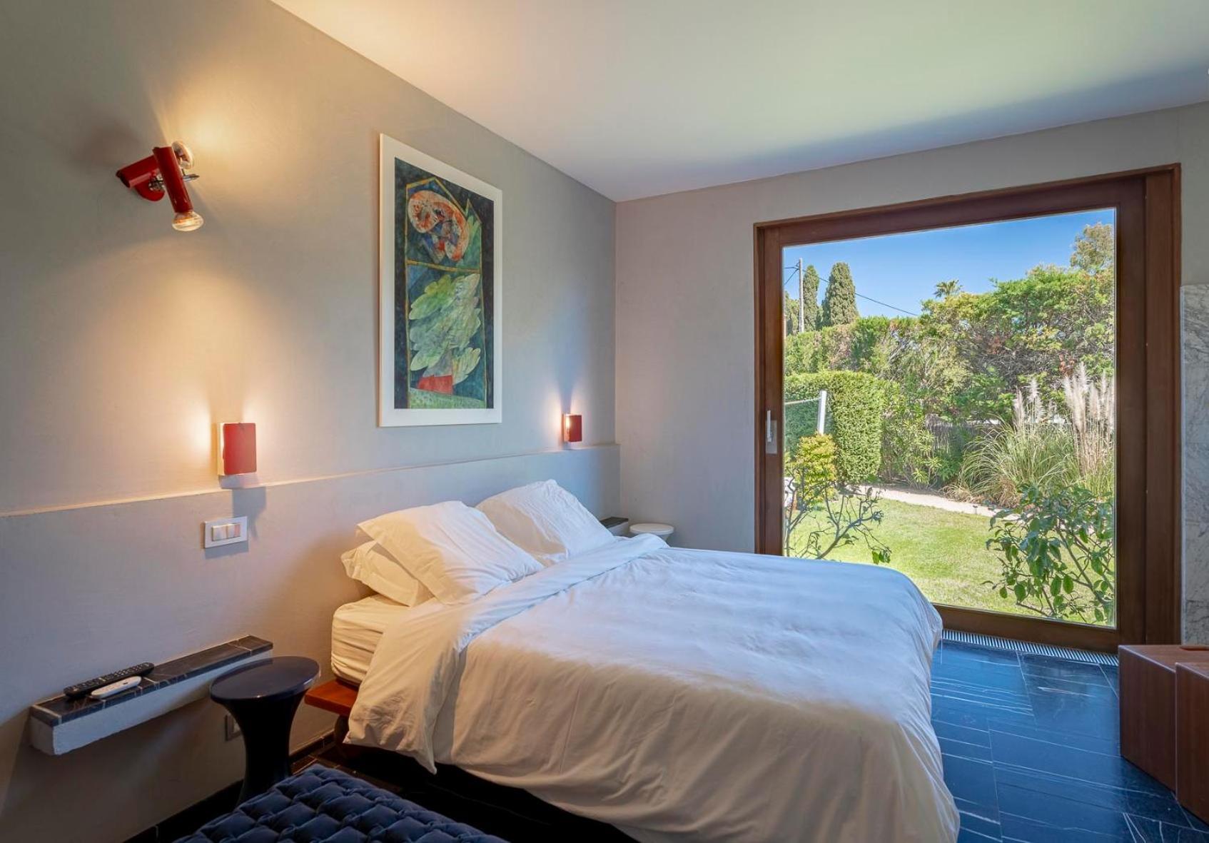 Madeleine Villa Saint-Tropez