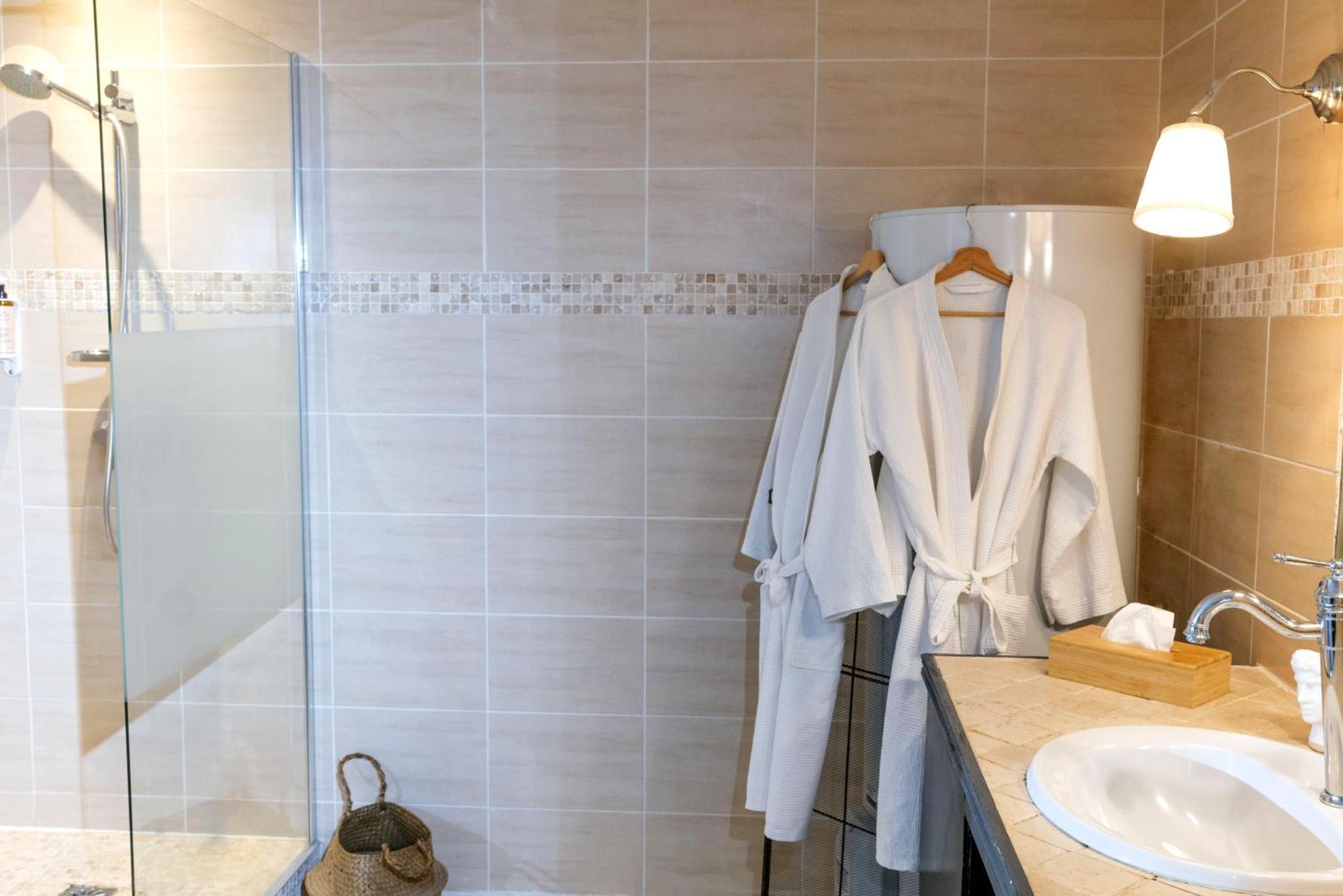 Les Canoubiers Luxe Et Serenite Au Coeur De Spacieuses Avec Jardin Enchanteur Guest house Saint-Tropez