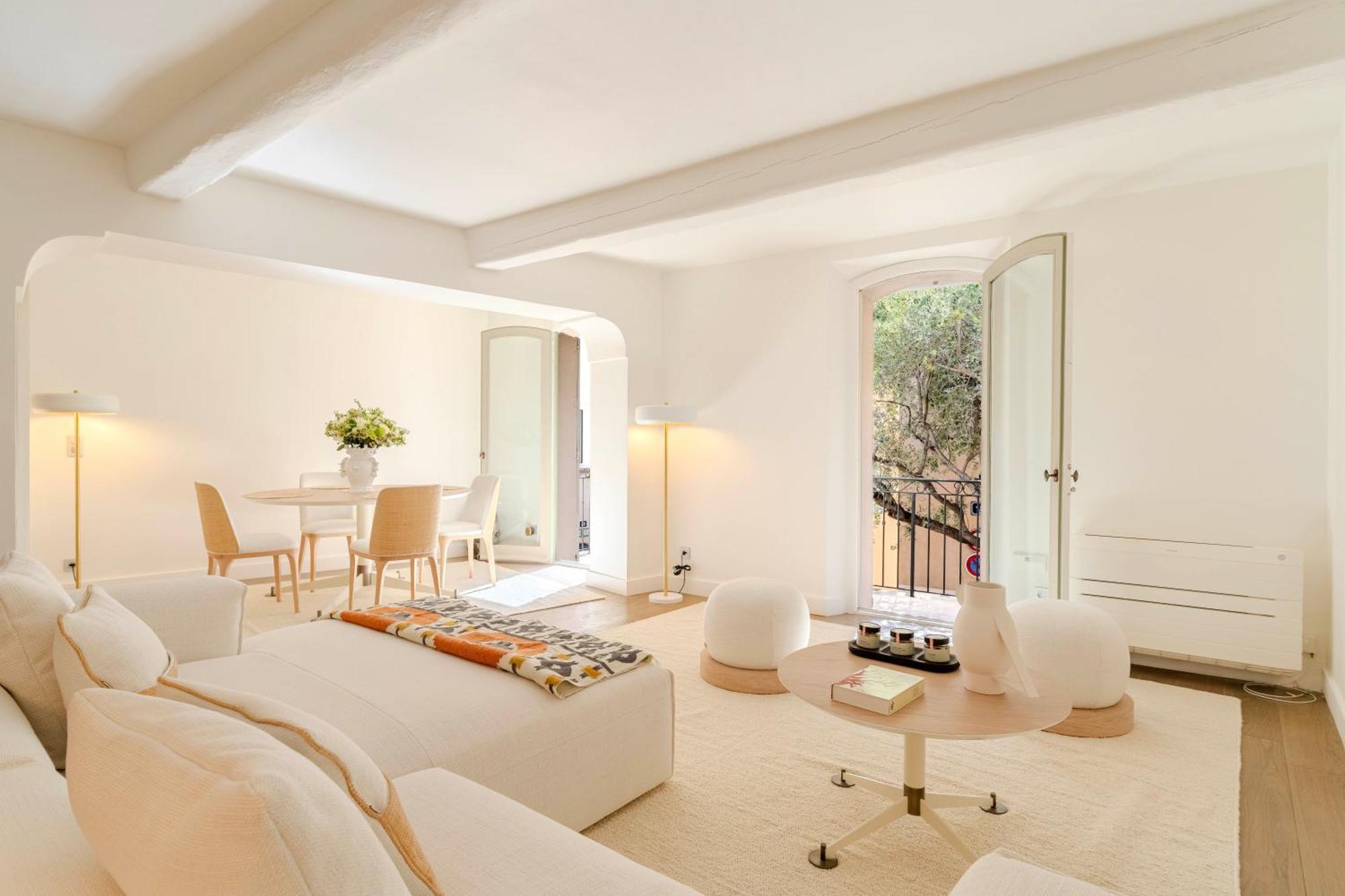 Aparthotel By Le Yaca *