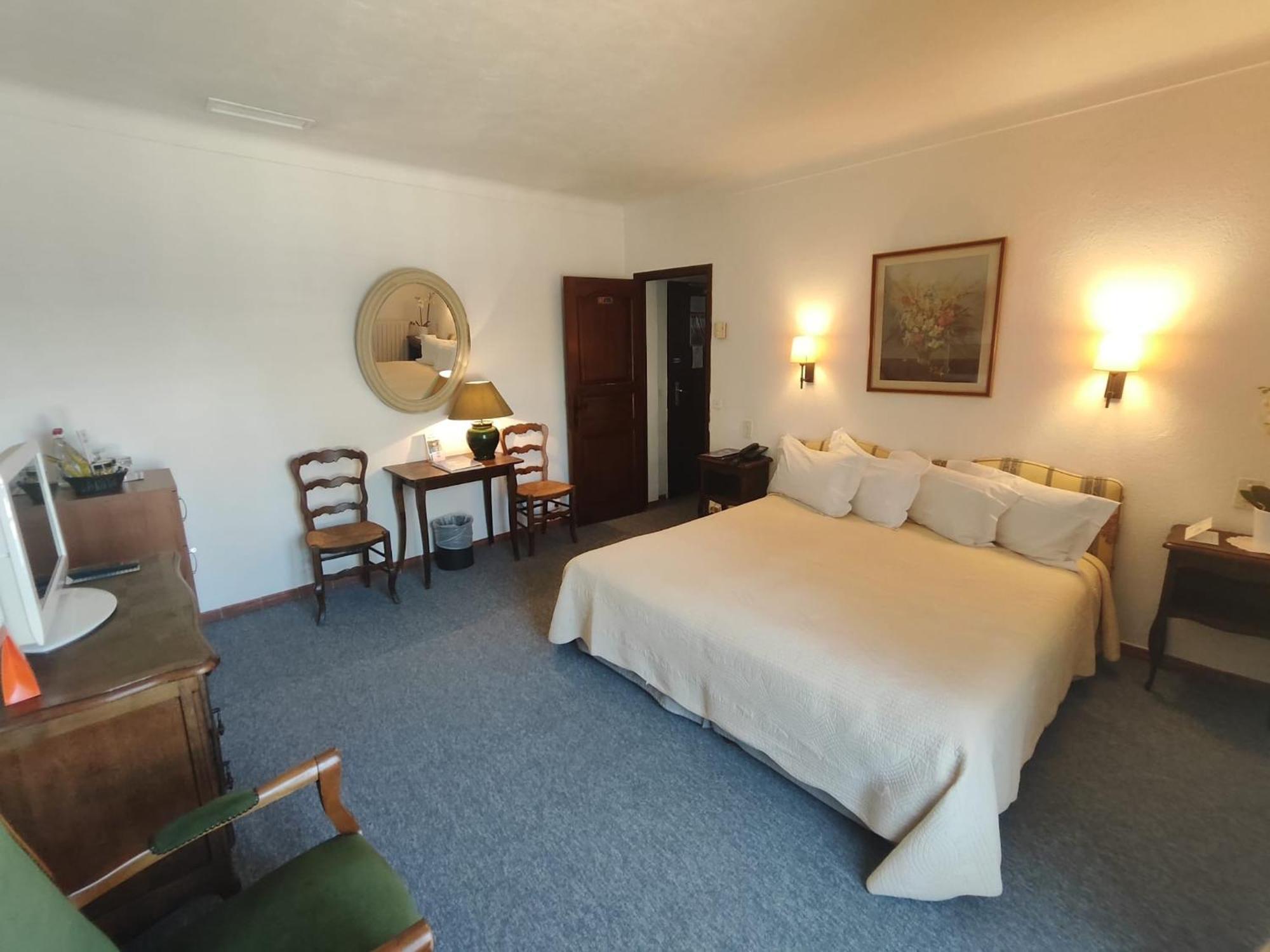 Hotel Saint Andre 3*