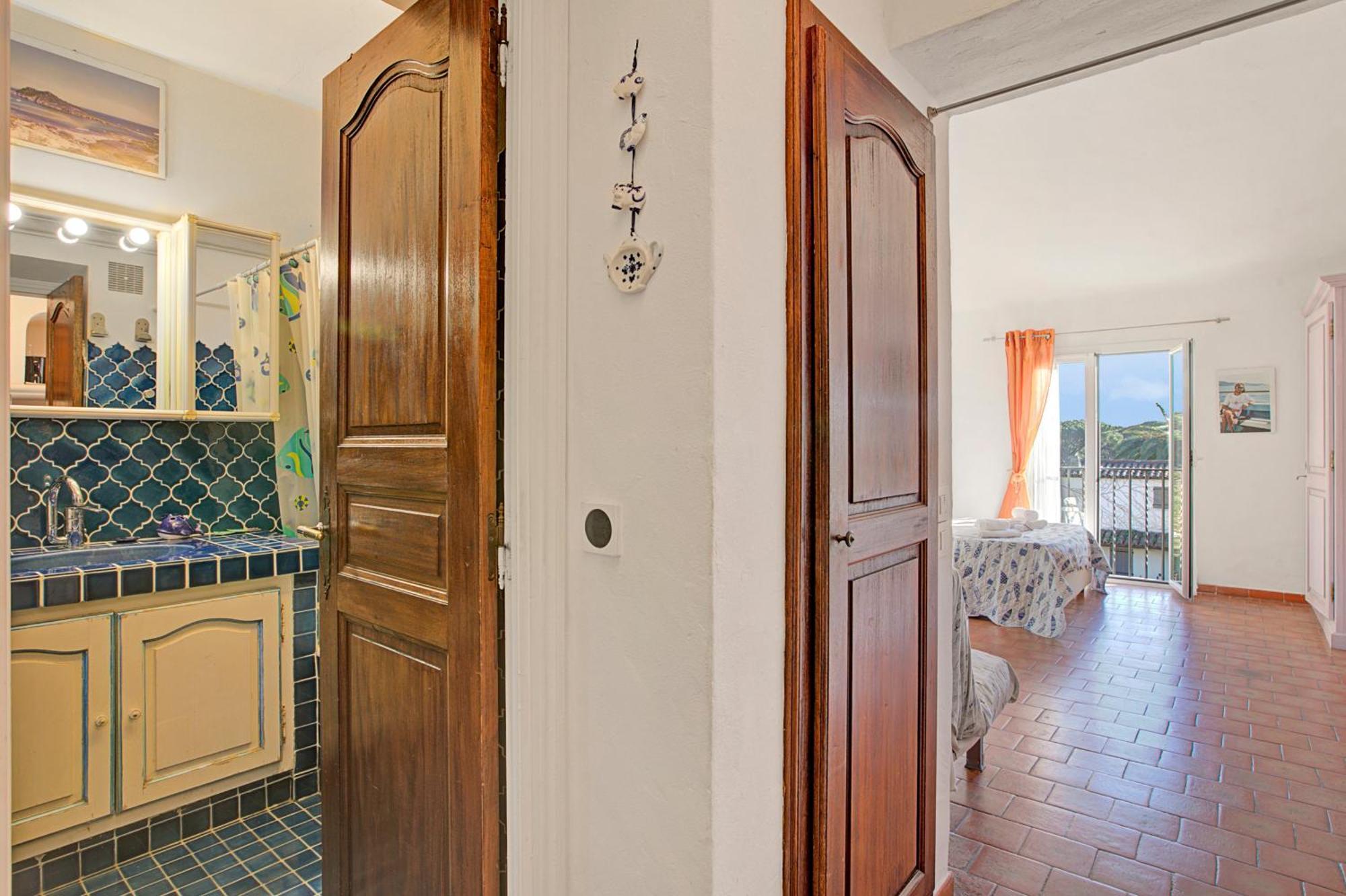 Apartment Les Jardins Du Pinet - Happy *