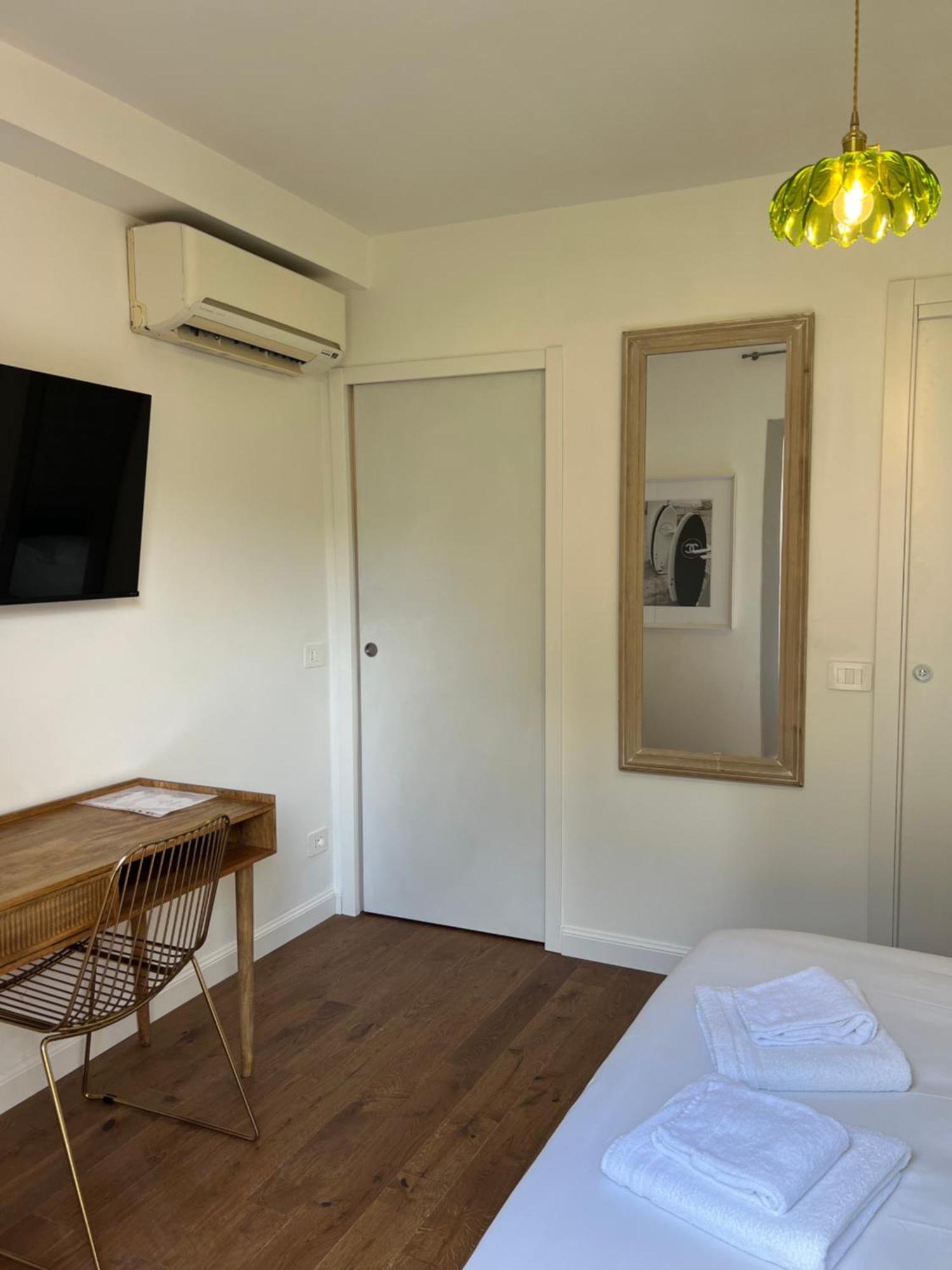 Maison D' Orange - Bed & Breakfast *