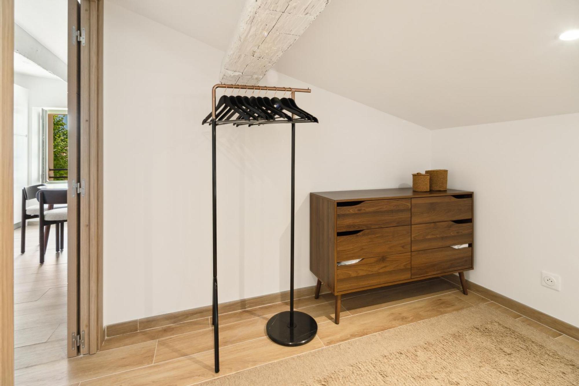 Tropez 104 Rue Allard 3e D Apartment
