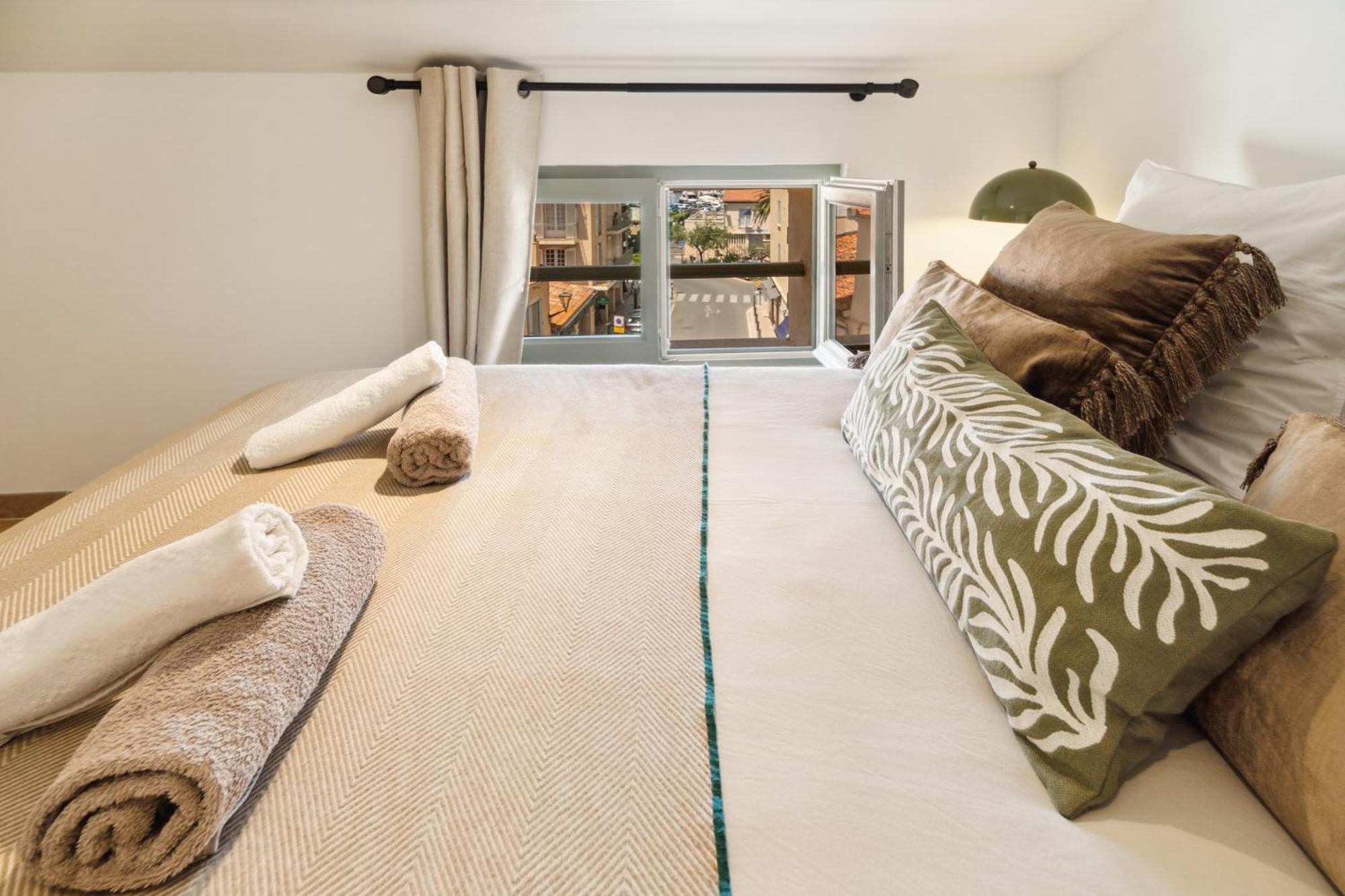 Tropez 104 Rue Allard 3e D Apartment