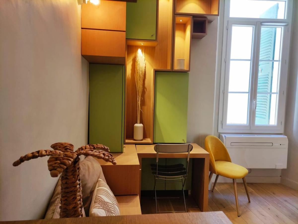 Apartment Superb Apartment, Air-conditioned, Parking *