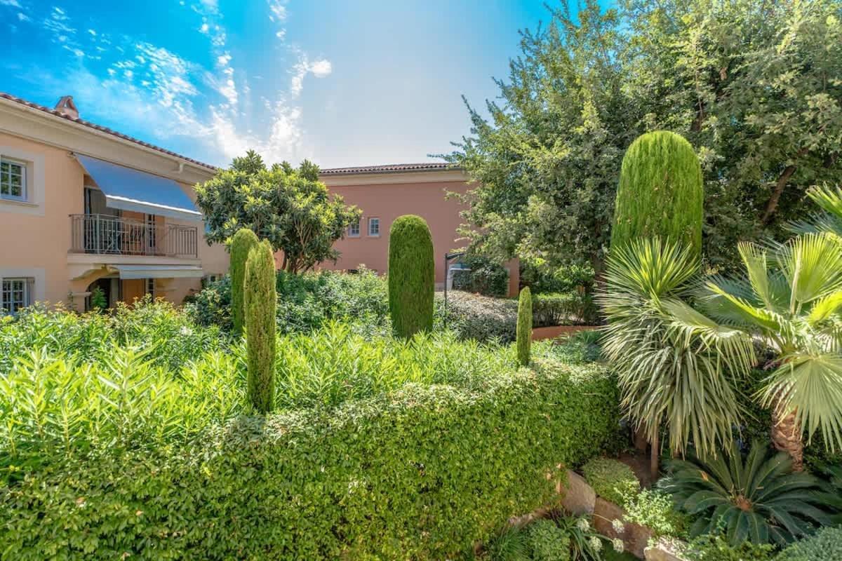 Apartment Le St Anne - Pool & Balcony - Shellter-rentals