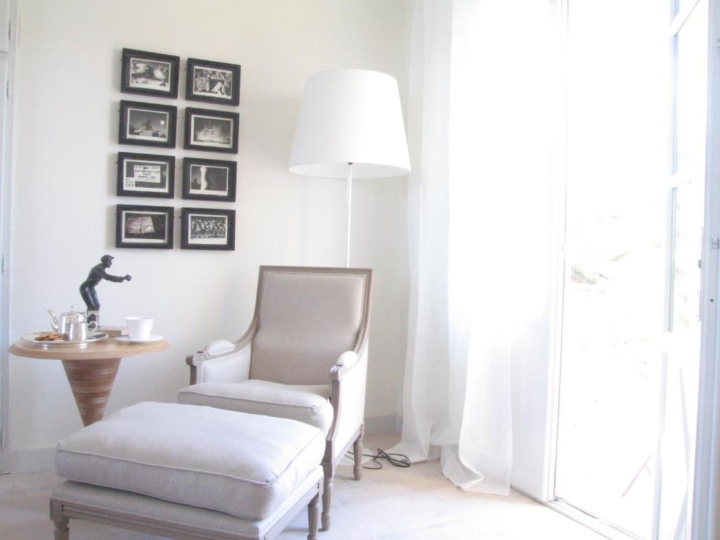 Pastis St Tropez 2*