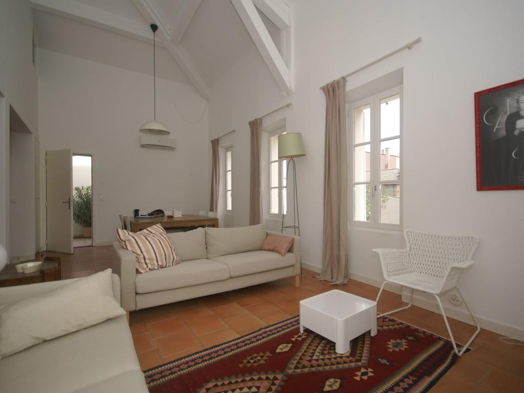 Holiday home Lavish In Tropez Near