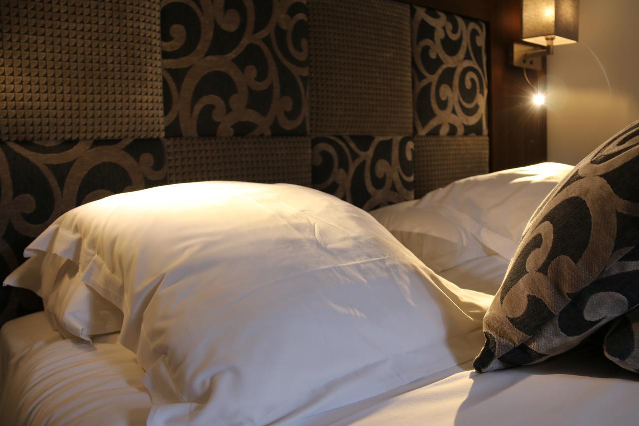 Hotel B 3*