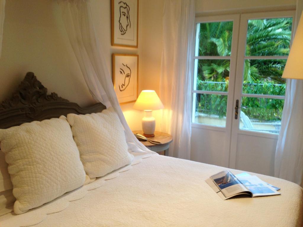 Pastis St Tropez 2*