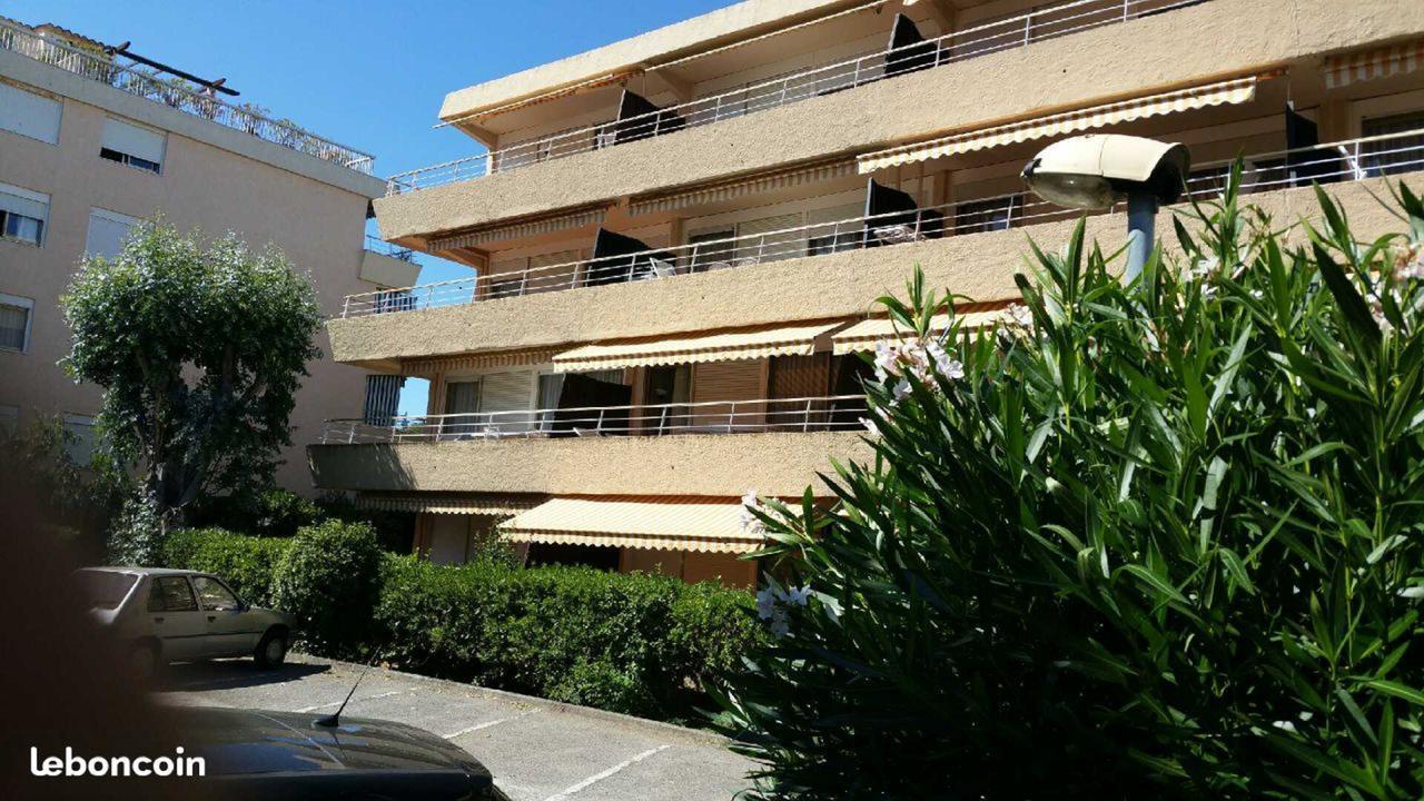 Eden Apartment *