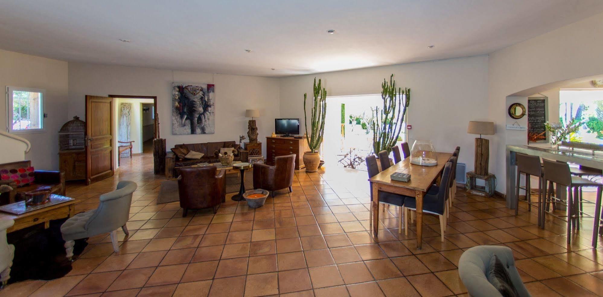 Hotel La Garbine 4*