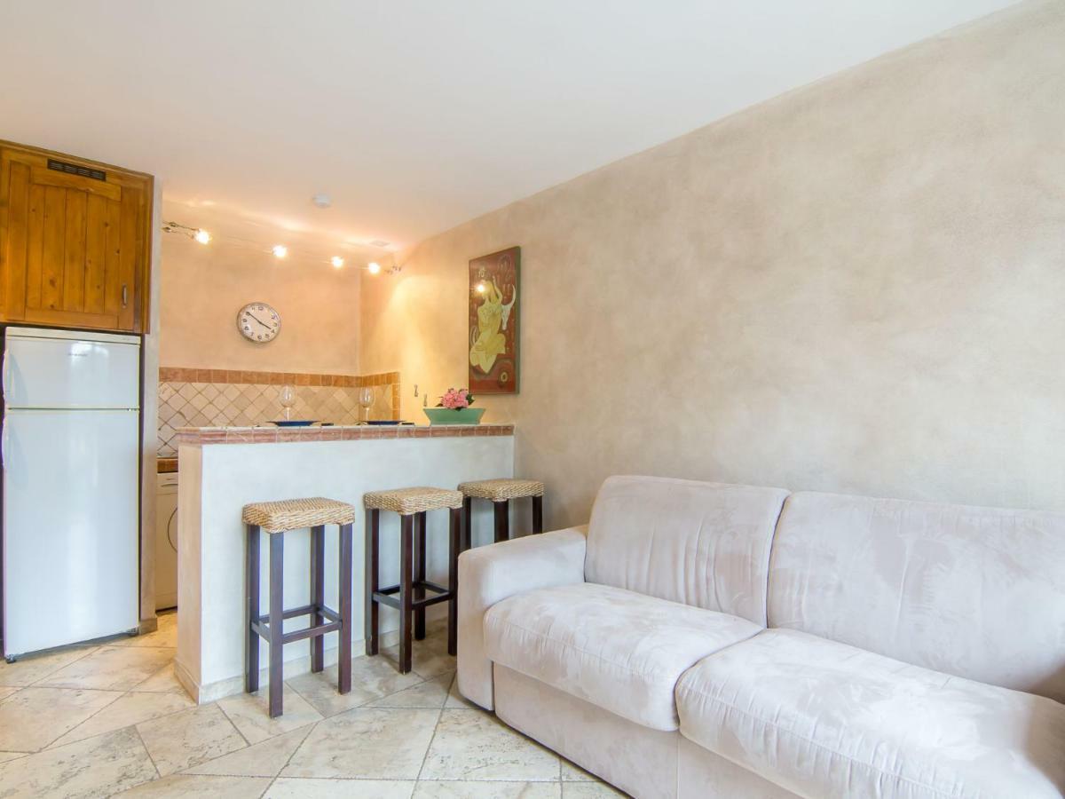 Les Carles By Interhome * Saint-Tropez