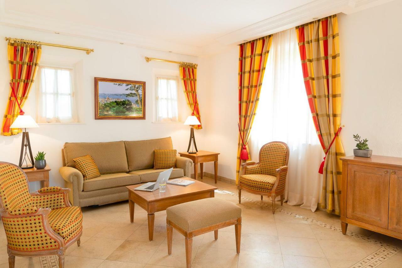 Domaine De L'astragale Hotel