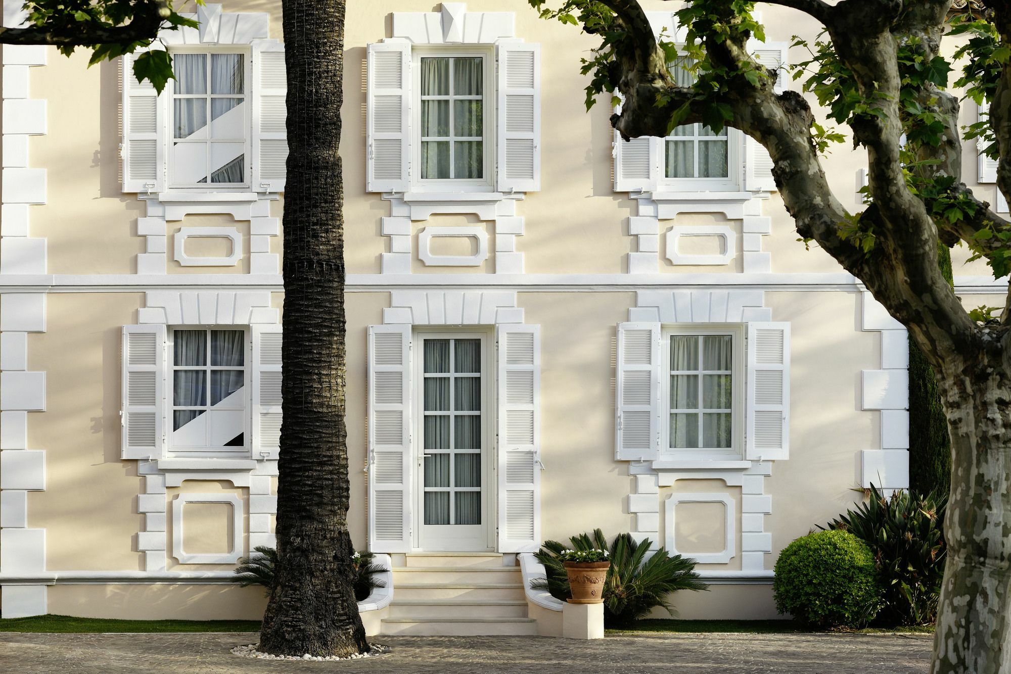 La De La Pinede Hotel