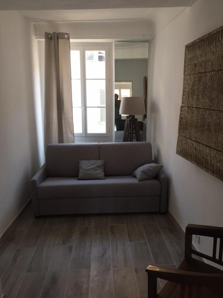 Ensoleille 80m Du Port Apartment Saint-Tropez