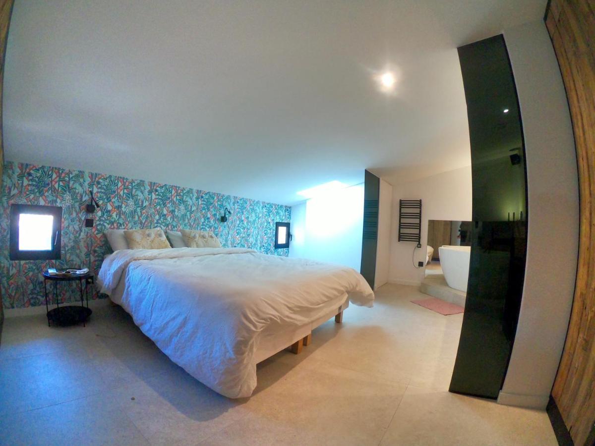 Casa Jungle ! Superb Duplex Apartment, Place Des Lices ! *