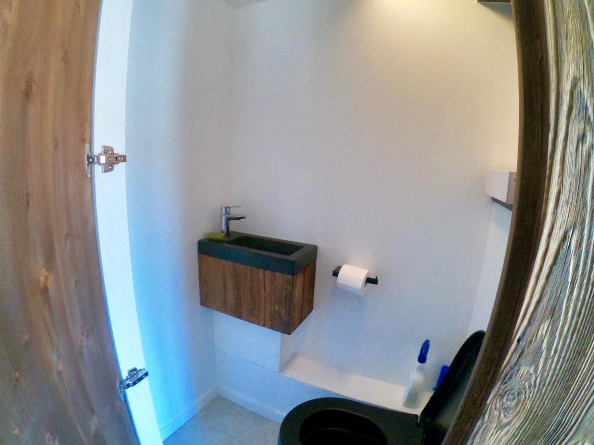 Casa Jungle ! Superb Duplex Apartment, Place Des Lices ! Saint-Tropez