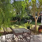 Magnifique Rez De Jardin Tropezien