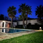 Villa Made