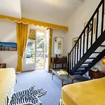 Hotel Le Y