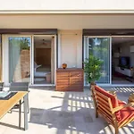Appartement Entierement Renove Avec Terrasse