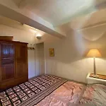 Jolie Maison - Place Des Lices A 350M